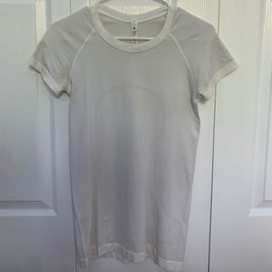 lululemon white swiftly tech 2.0